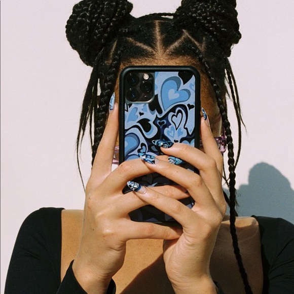 ISO: Wildflower iPhone 11 Pro Max Case ( Don’t Buy - Picture 1 of 1